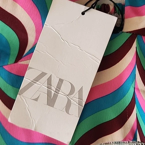 Zara NWT Multicolor Wave Pattern, Halter Neck Women's Short Top.  Size S - Picture 5 of 10
